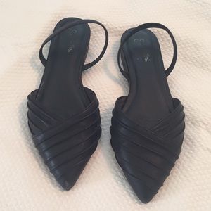 Seychelles black highly touted wedge flat size 7